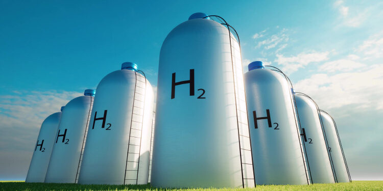 الإتحاد المصري للتأمين يواكب انطلاق الهيدروجين الأخضر وكيفية تغطية مراحل انتاجه المتعددة… السعودية عام 2026 ستشغل أكبر منشأة هيدروجين في العالم…