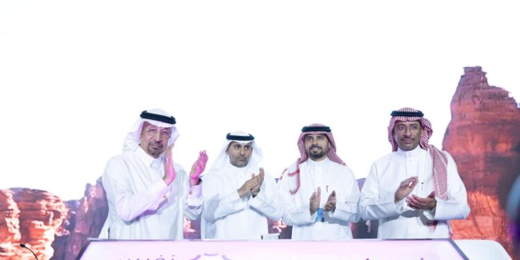 السعودية تحقّق الأمن الصحي ضمن متطلبات “رؤية “2030: الأنسولين بات يُصنّع في المملكة بعد اتفاق مع 3 شركات أدوية شاركوا في “ملتقى الصحة العالمي”…