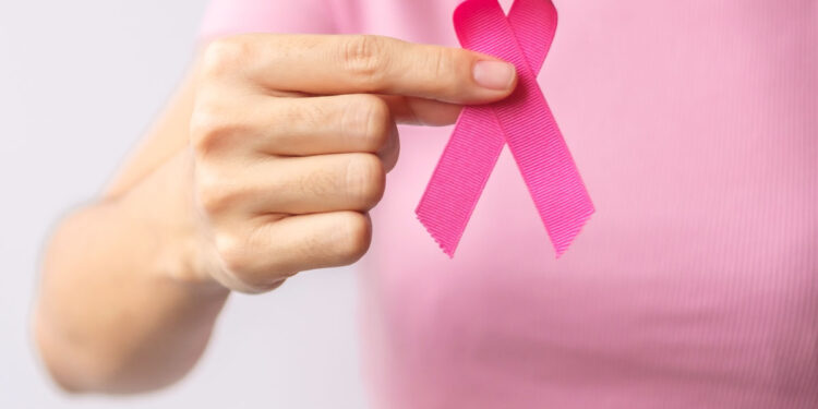 في شهر التوعية من سرطان الثدي:  الكشف المبكر يُنقذ الحياة…