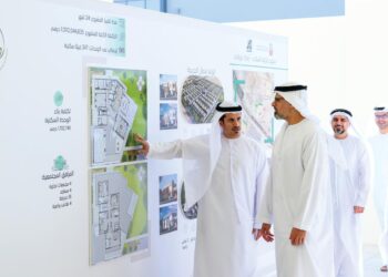 ولي عهد أبو ظبي يدشّن مشروع “الوثبة” السكني: 347 فيلا سكنية ومرافق مجتمعية وخدمية بكلفة 1،1 مليار درهم…