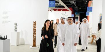 افتتحه ولي العهد  الشيخ خالد بن محمد بن زايد…  معرض “فن أبو ظبي”: 15 عاماً  من الإرتقاء بالمشهد الثقافي  في دولة الإمارات…