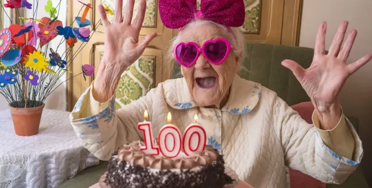 تقرير للأمم المتحدة يتوقّع وصول مليون شخص الى المئة وما فوق… سرّ العيش قرناً مرتبط بثلاثة: انخفاض مستويات الغلوغوز الكرياتينين وحمض اليوريك…