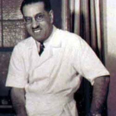 “طبيبك” الى قرائها مجدداً بصيغة إلكترونية… مع الإلتزام بنهج رسمه المؤسّس الدكتور صبري القباني وتبنّاه نجله الدكتور سامي…