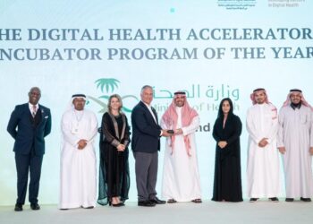 جائزة دولية تذهب الى صرحَيْن سعوديَيْن استشفائي وبحثي لجهودهما في خدمة الرعاية الصحية بأحدث التقنيات الطبية…