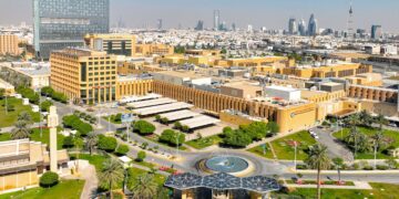 “التخصصي” مستشفى ومركز أبحاث يحصدان للمرة الثالثة جائزة “الصحة الرقمية الأكثر اتصالاً”…