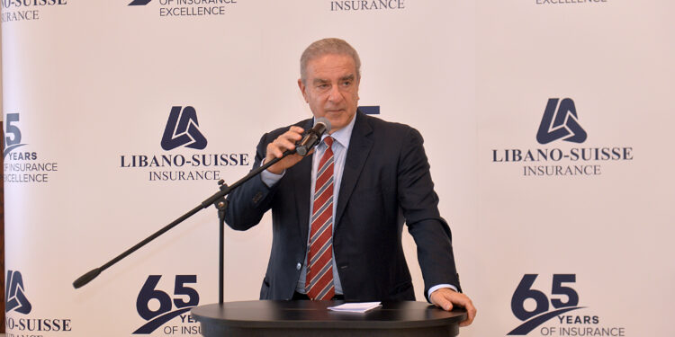 ليبانو-سويس تُكرّم مدراءها وموظفيها في حفل غذاء  تخلّله توزيع دروع تكريمية…