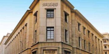 أزمة مصر المالية تتفاقم  مع وصول ديونها الخارجية  الى 160 مليار دولار  لكن المسؤولين يوجّهون  رسائل طمأنة بقدرتهم على السداد…