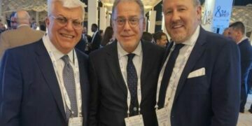 عدد خاص لـمجلة “التأمين العربي” تزامناً مع انعقاد مؤتمر الـ Gaif 34 شاركت فيه شخصيات تأمينية عربية… أسعد ميرزا: آمل بسوق مشتركة تنهض بالإقتصاد العربي وتُحقّق التكامل في كلّ القطاعات…