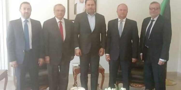 التقى الرئيس بري وتلقى دعماً منه.. أنطوان حبيب يزور السفارة الكويتية مهنئاً بالعيد الوطني الثالث والستين ويُقدّم شكره لدعم الكويت الصندوق العربي…