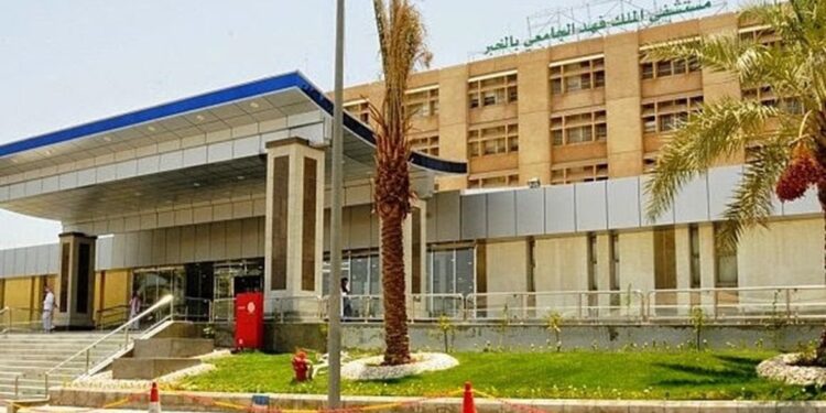 انجاز جديدة لطبيبة سعودية:  قرنية واحدة تُنقذ بصر مريضَيْن!