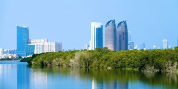 أبو ظبي اختيرت عاصمة للبيئة العربية:ترجمة للجهود المبذولة على هذا الصعيد…انجازات عديدة أبرزهاالتركيز على موضوع التغيّر المناخيوالتكيّف مع آثاره المتوقّعة…