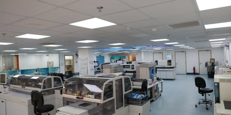 “مجمع الإرادة الصحة النفسية”وكَشفْ المدمنين في السعودية:فحوص أظهرت سلبية وأخرى افتراضيةوفي المحصلة وصلت نسبة المتعاطينالى 11 بالمئة…