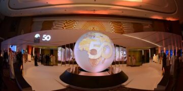 مجموعة البنك الإسلامي للتنمية تحتفل بيوبيلها الذهبي ومحمد الجاسر يقول: أنجزنا 12 ألف عملية تنموية بـ 182 مليار دولار شملت 57 دولة! أسامة القيسي مهنئاً: نجدّد التزامنا بمستقبل ندعم فيه النمو والإزدهار للبلدان الأعضاء…