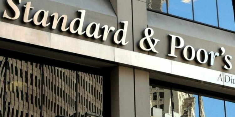 “ستاندرز أند بورز” تخفضالتصنيف الإئتماني لإسرائيلبسبب حربها على غزة وجنوب لبنان…