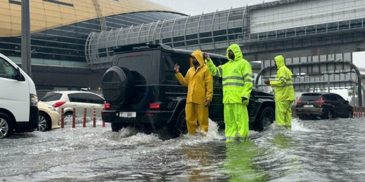 عواصف نيسان في منطقة الخليجتُربك شركات التأمين والإعادة معاًوتقرير غير مريح لوكالة “موديز”…