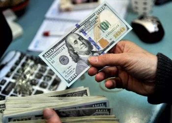 لا السوق السوداء نشُطت .. ولا البنوك باعت شركة صيرفة واحدة من أصل ثلاث اشترت دولارات للبنك الأهلي منذ 6 مارس بما يعادل 7،3 مليار جنيه…