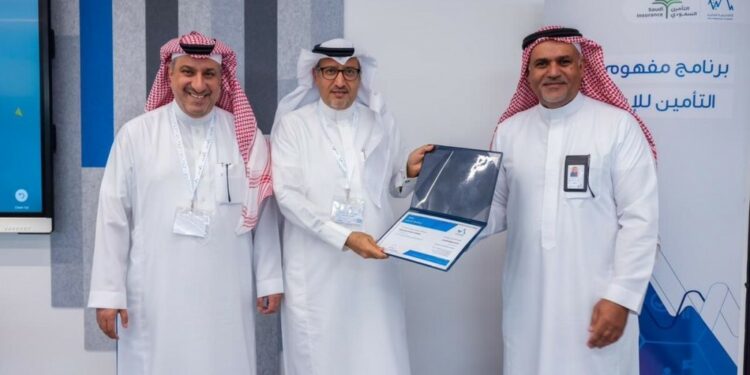 في خطوة رائدة عمرها 6 سنواتهي ثمرة تعاون بين جهات معنيّة..السعودية تُعزّز مفهوم التأمينبين العاملين في المجال الإعلامي…