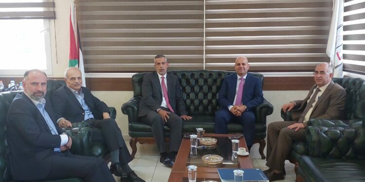 لقاء مشترك يُمهّد لإتفاقية تعاونبين نقابة المحامين في الأردنوبين الإتحاد الأردني لشركات التأمين…