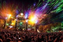 مهرجانات لبنان لهذا الصيف حزينة: “بيت الدين” مغلقة.. بعلبك تنتظر وبيبلوس ماضٍ ولكن بنجوم ليسوا من الصف الأول…