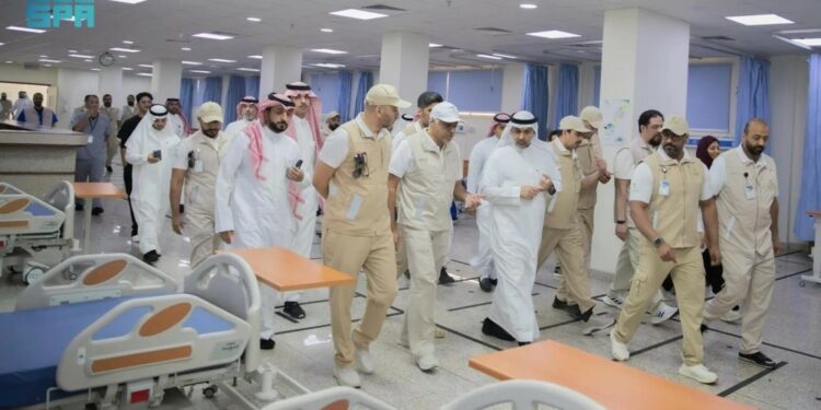 اهتمام بالغ بضيوف الرحمن..جولات متتابعة لفهد الجلاجلتواكب خدمات الرعاية في المشاعر المقدسة…