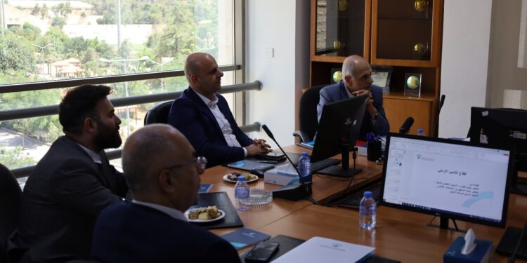 طلبة حقوق من جامعة عمّان الأهليةيزورون الإتحاد ويطلعون على دوره وقوانينه..