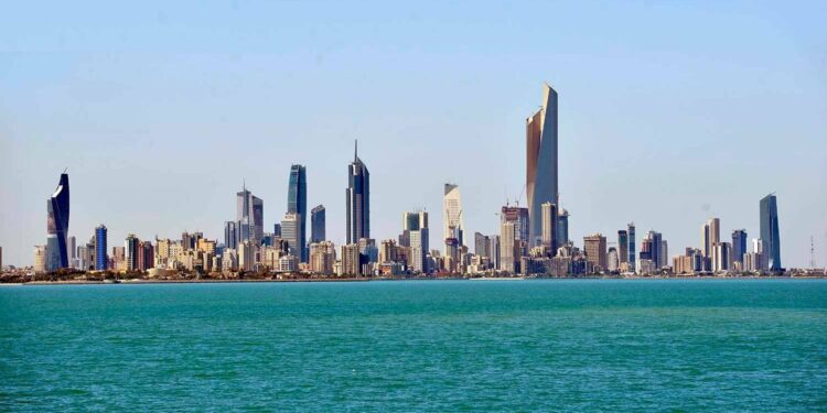 درجات الحرارة …الى مستويات قياسية في الصيفالحاجة المتزايدة على الطاقة الكهربائيةتدفع الكويت الى اعتماد نظام“القطع المبرمج” للتيار…