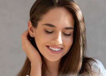 في ظل الإرتفاع الهائل للحرارة…“غلوب مد” توجّه لمتابعيهاارشادات تحمي البشرة وتبقيها شابة…