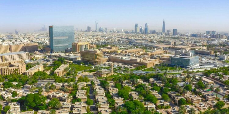 اعتماداً على الجراحة الربوتية… “التخصصي” السعودي ينجز بنجاح 5 آلاف عملية زراعة كلى…