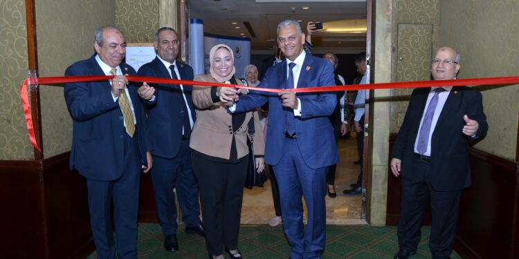 الإتحاد المصري للتأمينوكلية التجارة بجامعة القاهرةيُطلقان تعاوناً وتنسيقاًلتوفير فرص عمل للخريجينفي قطاع التأمين…