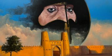 الفنانة فايزة محمد حسن  تعرض مجموعة من لوحاتها بمناسبة يوم المرأة الإماراتية