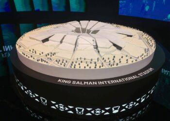 الملف السعودي لإستضافةمونديال 2034كُشف عنه بعد تقديمه رسميا!المملكة تَعِدْ بتنظيم نسخةتحتل المرتبة الأولىعلى قائمة البطولات الرياضية…140 بلداً تدعُم الإستضافة لمعرفتهابقدرة السعودية على تنظيم حدث استثنائي…