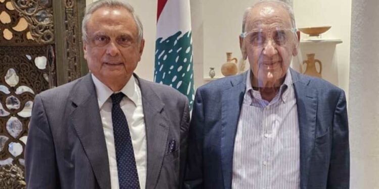 أنطوان حبيب يتحضّر لليوم التاليلوقف الحرب في غزة وجنوب لبنانبإطلاقه قرضاً جديداً بالليرة اللبنانيةلترميم المنازل المتضرّرة…بري رحّب بالمبادرةوأثنى على جهود المصرف..