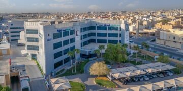 مستشفيات الرياض تتنافس على رفع طاقاتها لمواكبة  تنامي الطلب على الخدمات الطبية…