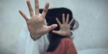 عشية اليوم العالمي للفتاة في 11 أكتوبر… اليونيسف تُعلن في تقرير حديث: “أن 370 مليون فتاة حول العالم تعرّضن للإغتصاب أو اعتداء جنسي”!