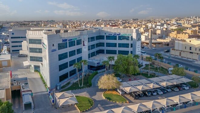 سكتة دماغية ضخمة لخمسينيعالجها مستشفى Aster Sanadبتقنية عالية و…مهارة!