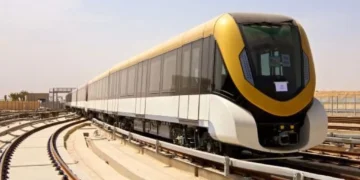 قطار الرياض ينطلق الأحد المقبلبـ 3 مسارات يتبعها مساران فثالث في 5 يناير 2025…الطاقة الإستعابية للمشروع:3،6 مليون راكب يومياً…