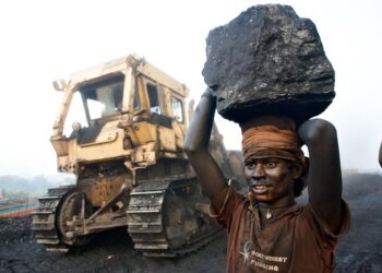 مستثمرون خليجيون “يكسرون” القاعدة السائدة:جنوح نحو القارة الإفريقية للإستثمار فيهاوالقيمة المرجّحة للإستثمار  في الطاقة والزراعة53 مليار دولار!