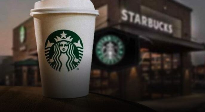 “ستاربكس” قرّرت تخفيض موظفيهاوسهمها بعد التصريح لم يتأثر…