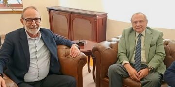 سعياً الى تحقيق وعده لـ 2025 بإعادة فتح شارع المصارف في بيروت… أنطوان حبيب يزور رئيس البلدية ويتلقّى دعماً كاملاً منه لوضع الخطة موضع التنفيذ…