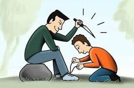 د. الياس ميشال الشويري يشرّح مقولة للكاتب نجيب محفوظ: الخطر يأتي من صديق مخادع لا من عدو شريف!