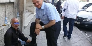 مع حذائي “العزيز”…