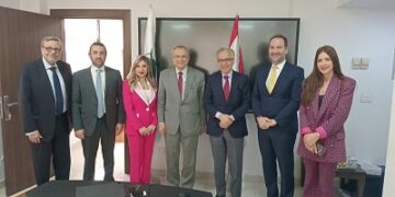 وزير الإقتصاد والتجارة يلتقي وفداً من مصرف الإسكان يتقدمهم رئيسه.. أنطوان حبيب:  مرقد عنزة اللبناني في بلده أفضل من قصر في الخارج..