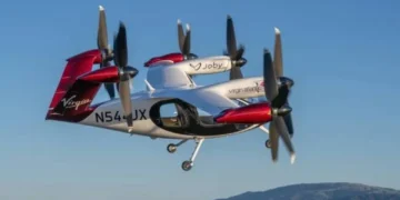 في غياب الحديث  عن التغطيات التأمينية.. “التاكسي الطائر” جاهز للإقلاع والرحلات تستغرق دقائق  بدلاً من الساعات…