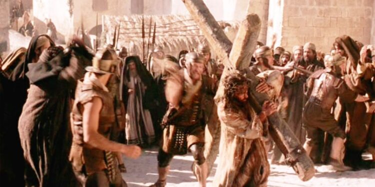 في مناسبة أسبوع آلام السيد المسيحوالجمعة العظيمةد. الياس ميشال الشويري يكتب عن:الفرق بين الشهادة في المسيحية وبين معتقدات تجيز القتل!