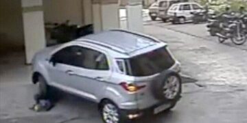 لأن مقدمتها مرتفعة..  سيارات الدفع الرباعي متهمة  بقتل العدد الأكبر من المشاة…  فهل سيكون لشركات التأمين  موقف تتخذه لتجنّب الخسائر؟