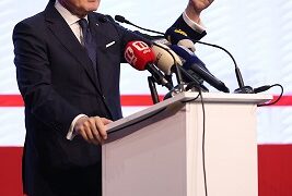 وزير الصناعة اللبناني  في معرض “بروجكت”: نحن في بداية مرحلة جديدة لإعادة إعمار لبنان…