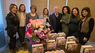 “أمانة” تحتفي بعيد الأم بتكريم سيدات وآنسات الشركة بحضور رئيس مجلس الإدارة…