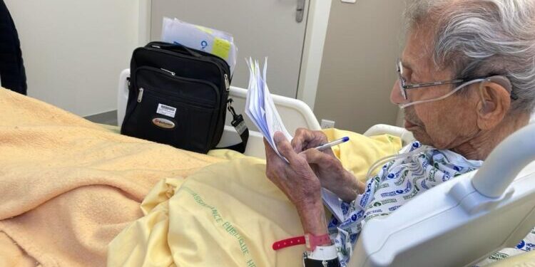 مصطفى رجب أرسى قواعد التأمين العربي وترك لنجله أحمد متابعة المسيرة…