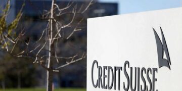 غرامة مالية لـ “كريدي سويس” السابق لتداوله بالعملات الأجنبية خلافاً للقانون..