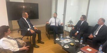 بعد تثبيته أصيلاً في رئاسة لجنة الرقابة على شركات الضمان.. الياس حنا وأعضاء مجلس نقابة الوسطاء يهنئون نديم حداد ويطرحون مطالب يأملون بتنفيذها..